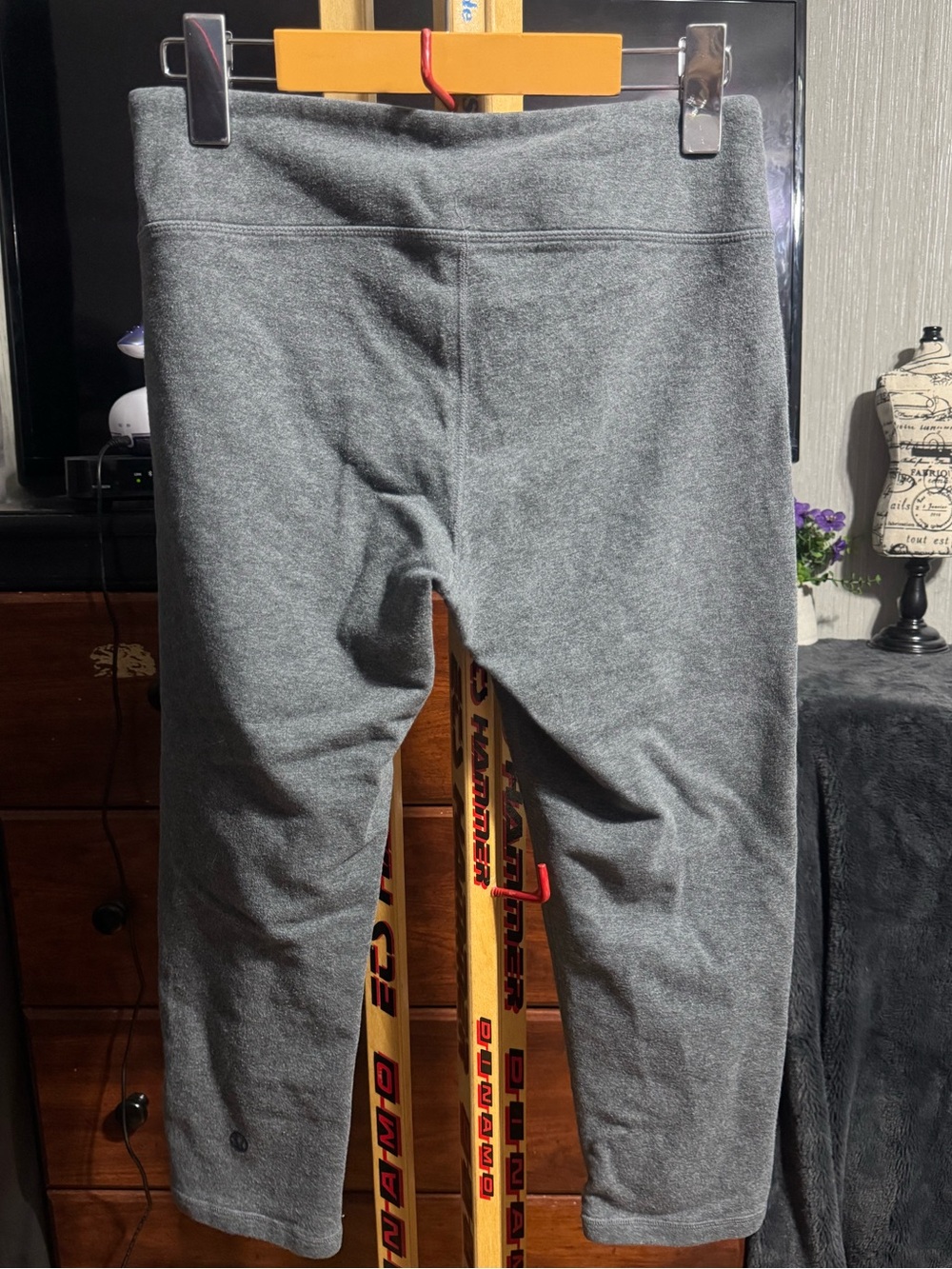 Lululemon Gray Capri Leggings - Picture 2 of 3
